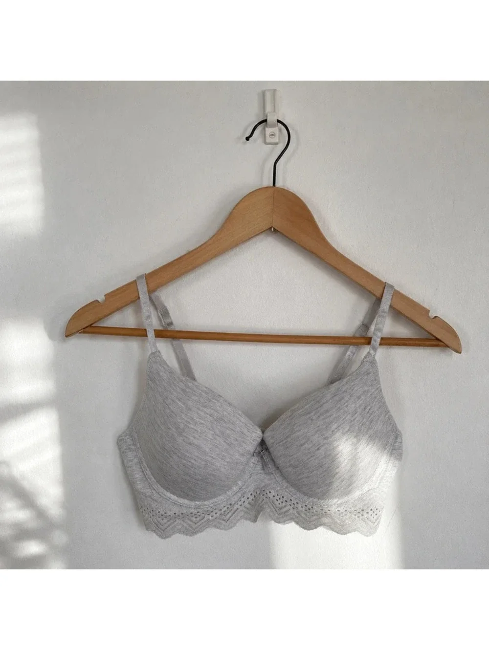 Nautica 36C Light Gray Underwire Bra Lace Trim T-Shirt Everyday Comfort